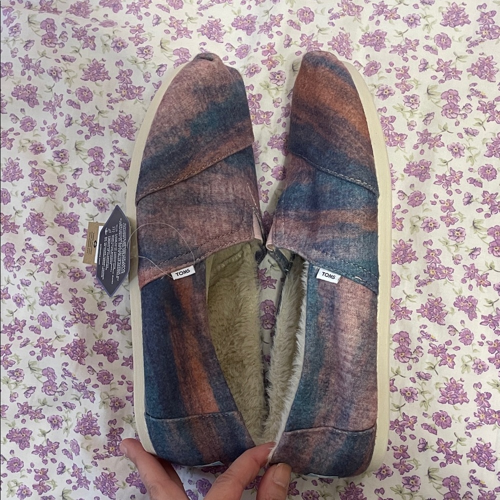 TOMS Women’s Alpargata Slip Ons in Cloudy Pink Size 10 NWT - Picture 5 of 9